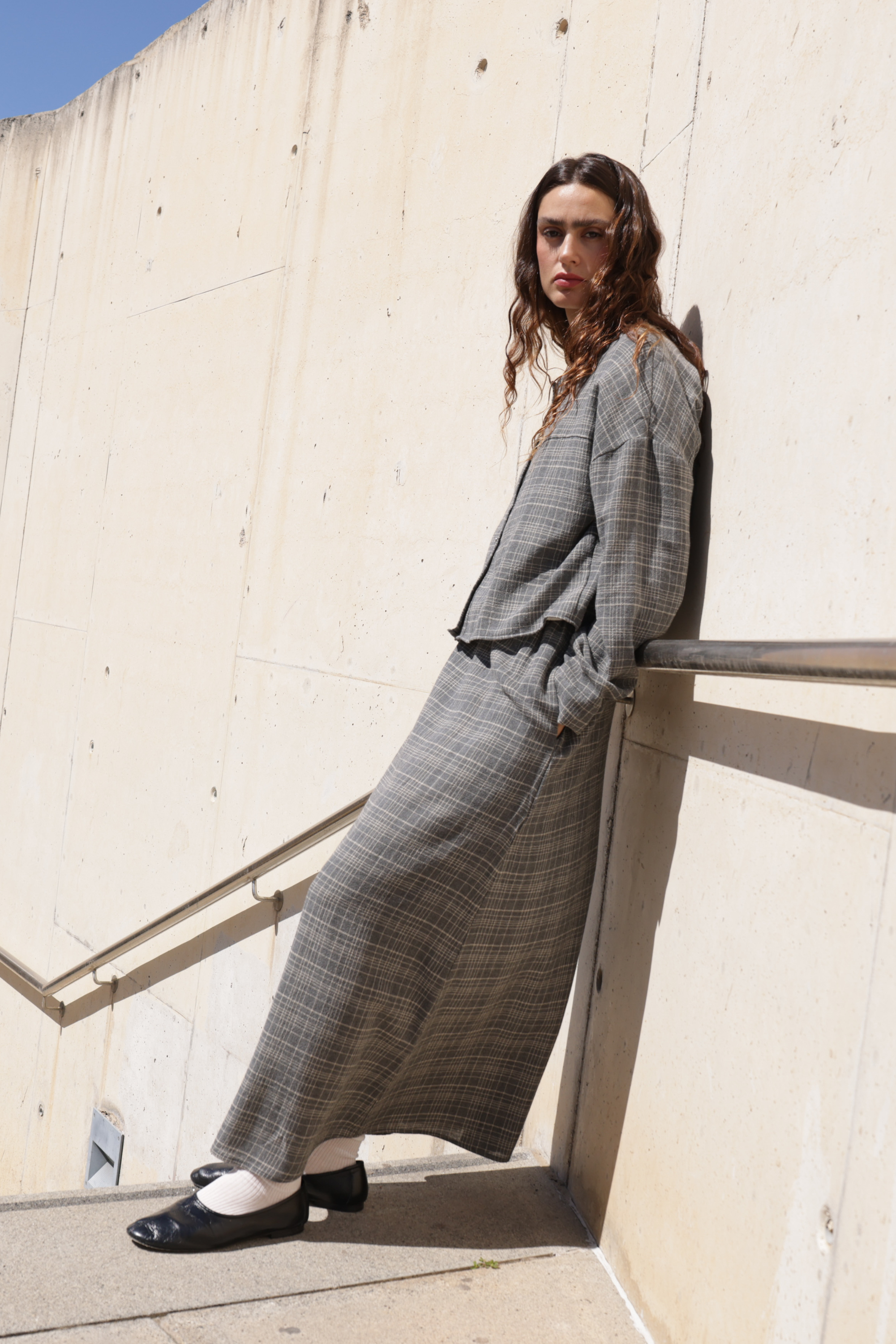 DUST SKIRT