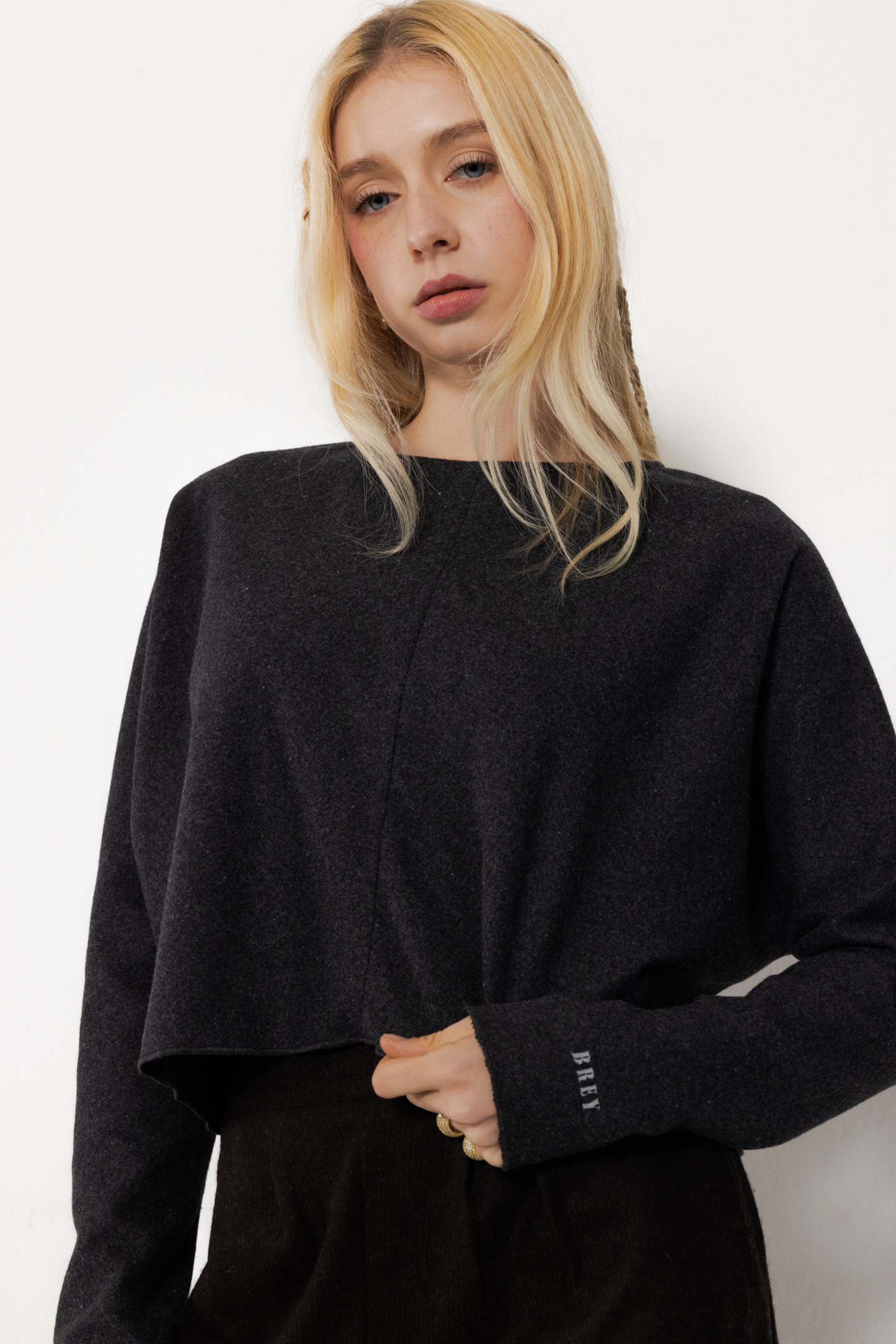 MOTT DARK GREY JUMPER