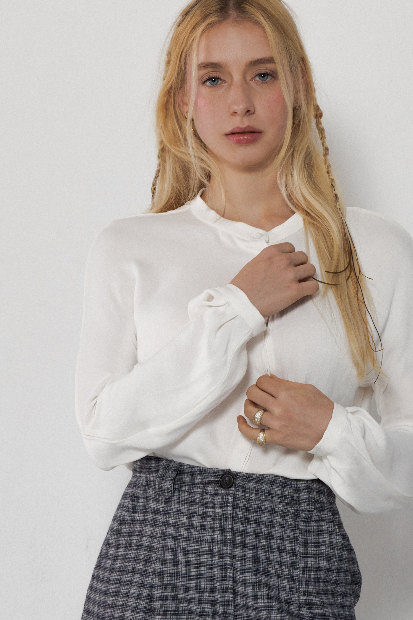 LINE BLOUSE